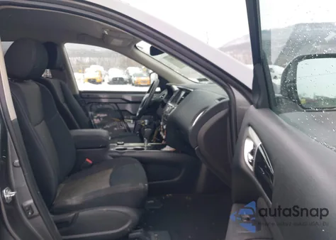 2017 Nissan Pathfinder Sv z USA, uszkodzony, nr VIN 5N1DR2MM9HC665517